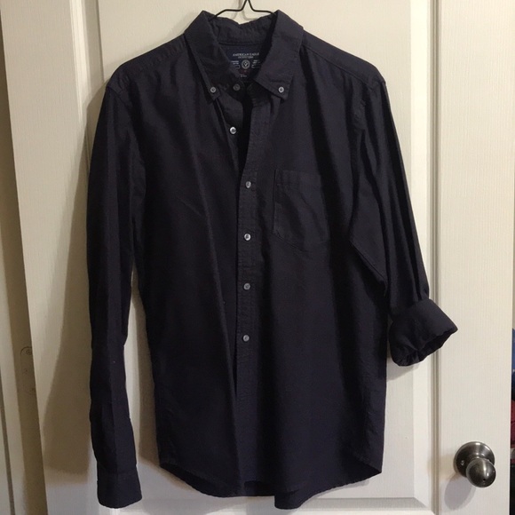 AE 🦅 Men’s Button Down Shirt - Picture 3 of 6